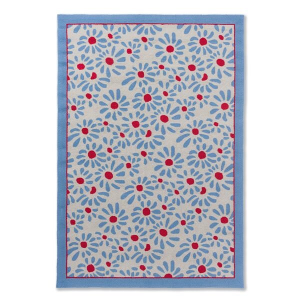 Thorncliff Daisy Sky Blue Outdoor/Indoor Rug 200x280cm