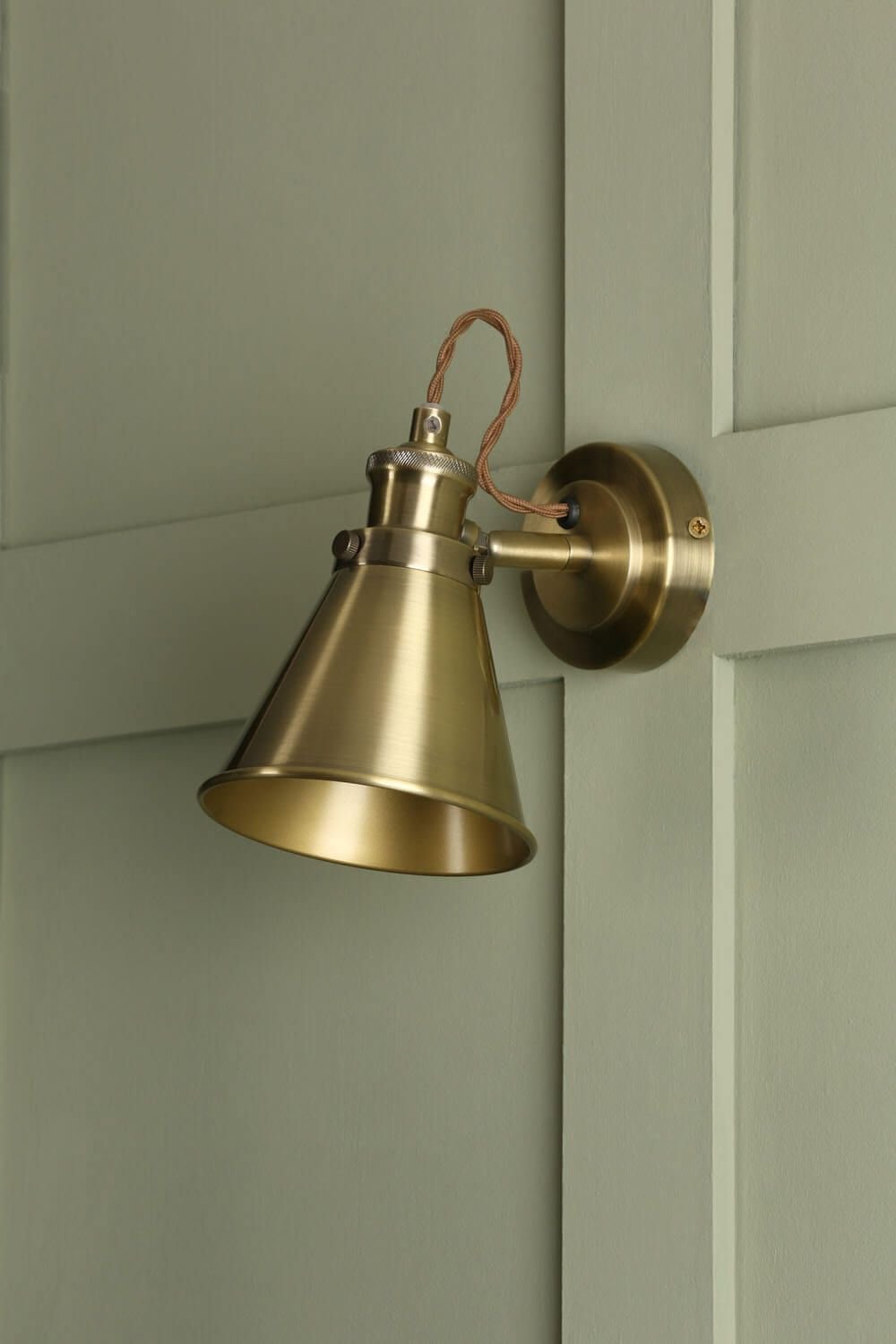 aplique-de-pared-rufus-bronce (2)