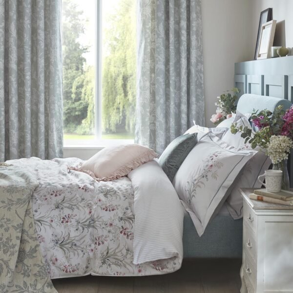 Mosedale Posy Double Quilt Set Soft Natural 200cm x 200cm