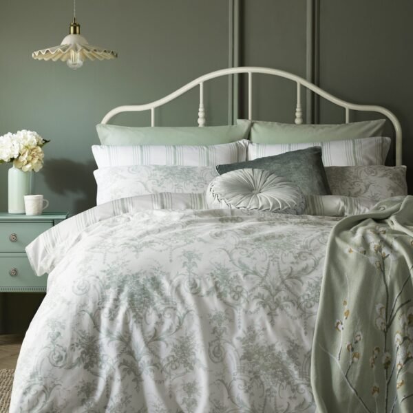 Tuileries Double Quilt Set Sage 200cm x 200cm