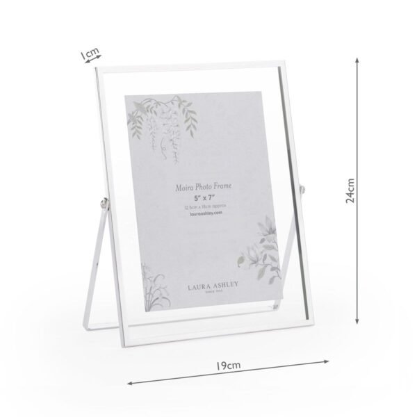 Moira 13x18 Silver Photo Frame