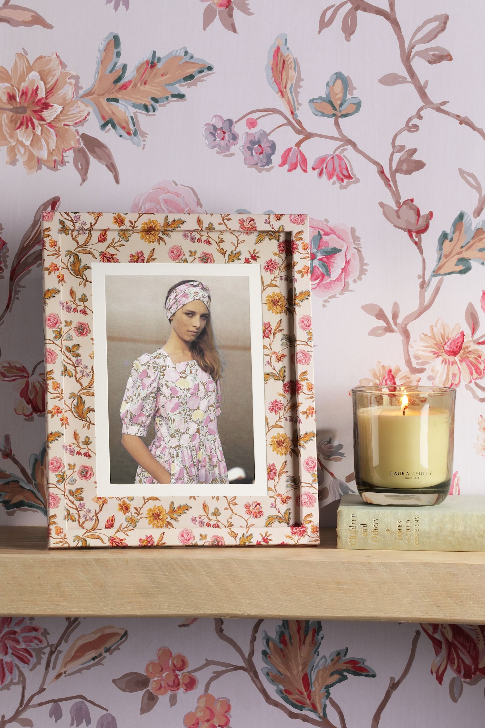marco-fotos-laura-ashley-lingmell-trail-13×18-cm-blanco (1) – Copy