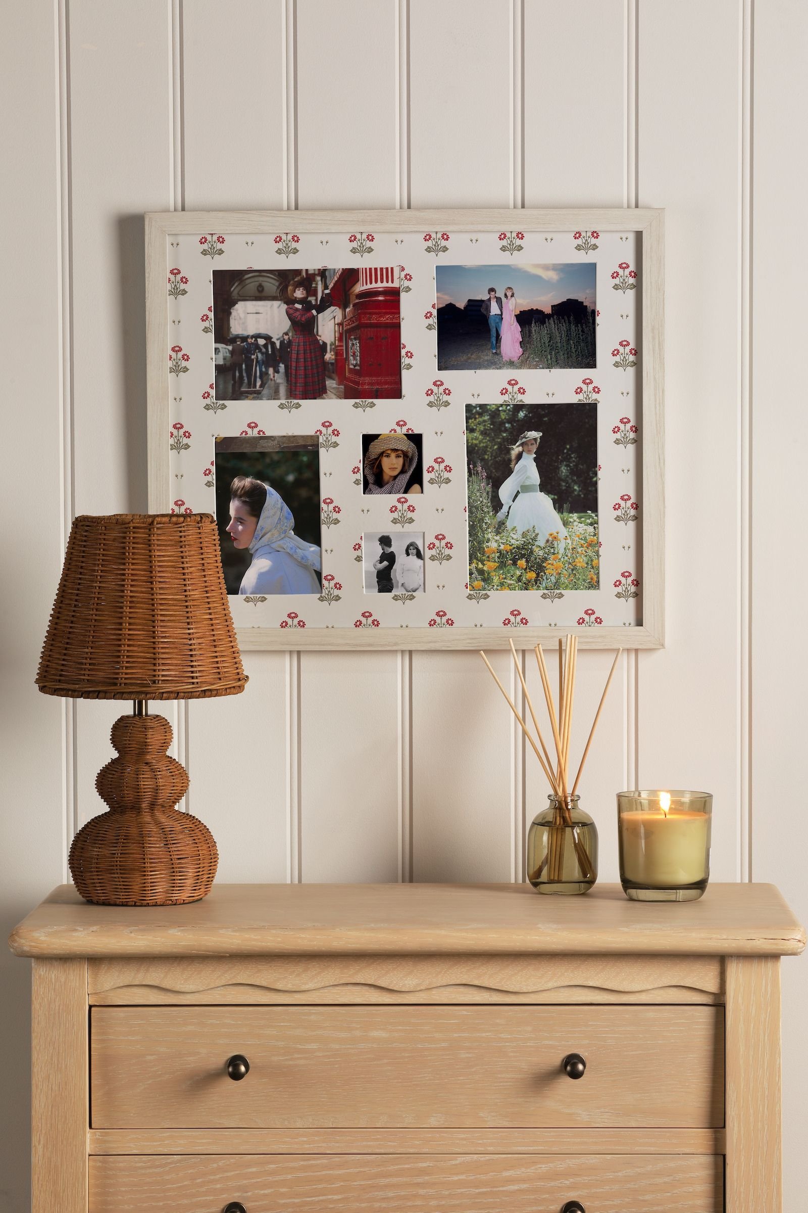 marco-multiapertura-harthill-daisies-laura-ashley-blanco (4)