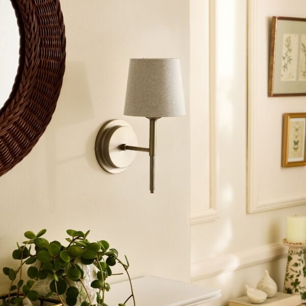 SULLIVAN 1 LIGHT WALL LIGHT MATT CHAMPAGNE